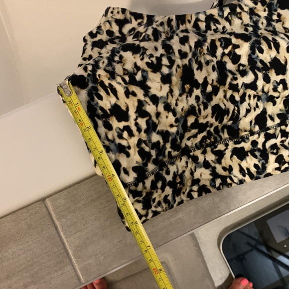 Coreio NEW leopard print sports bra small - Picture 9 of 10